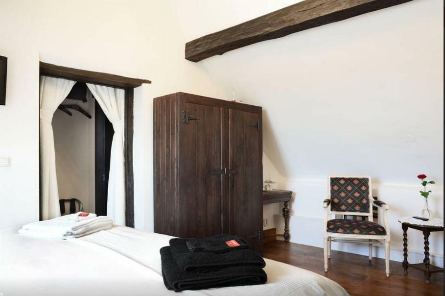 Artagnan Bed & Breakfast Maastricht Bagian luar foto