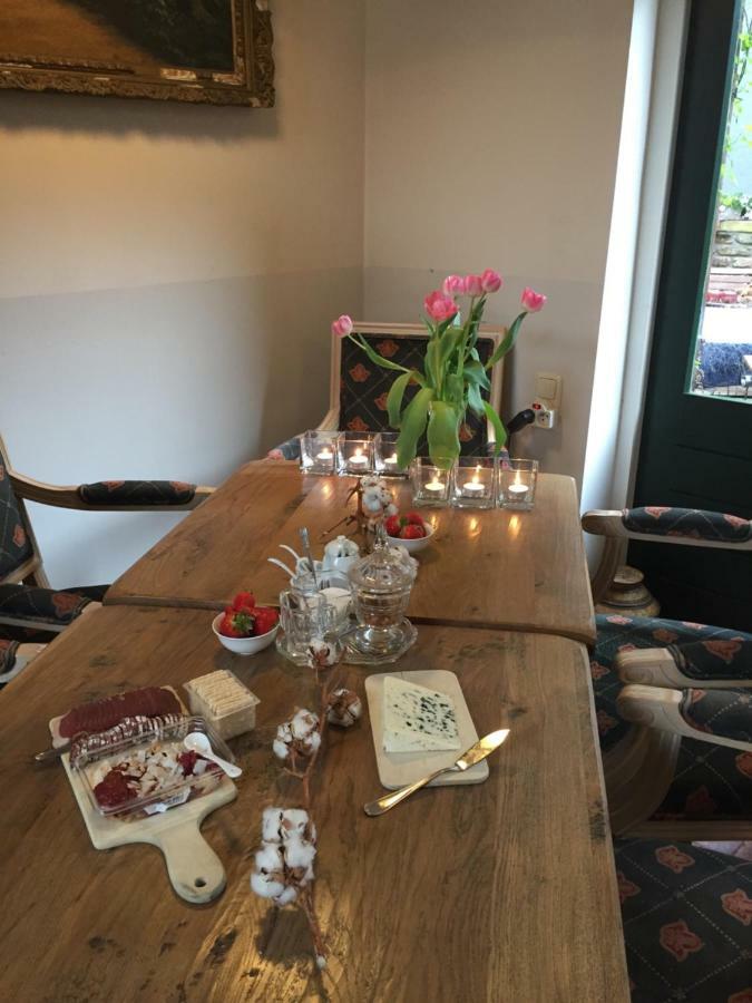 Artagnan Bed & Breakfast Maastricht Bagian luar foto